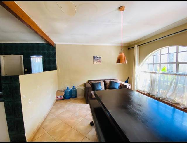 3 BEDROOM HOUSE FOR SALE IN KENSINGTON